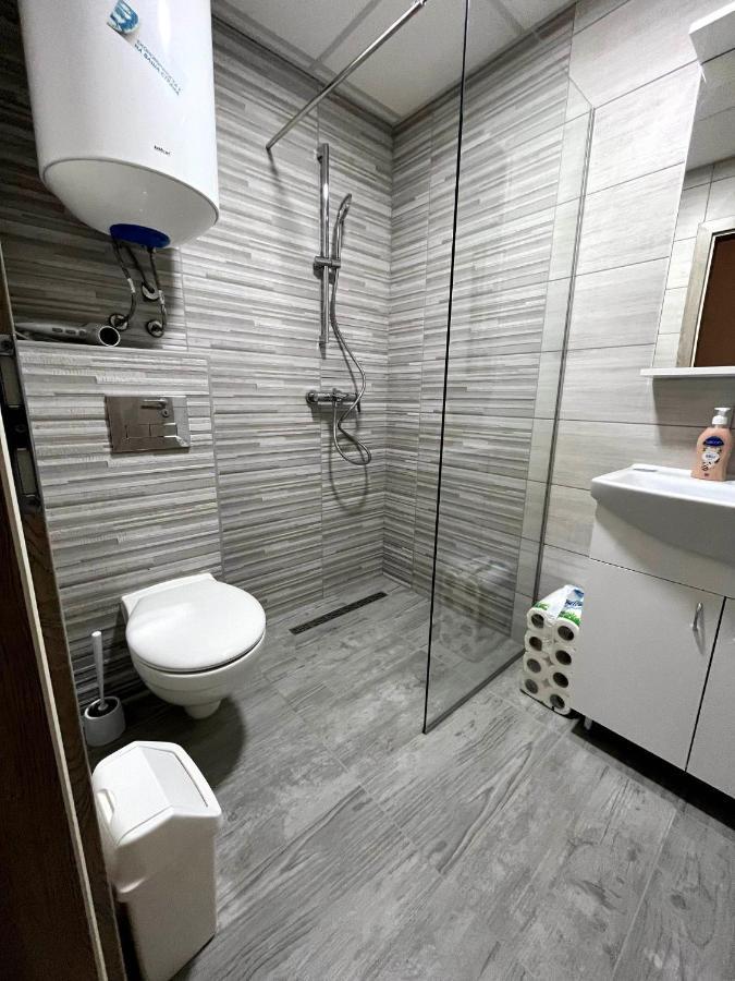 Darki Apartments 3 - Very Central Stay With Free Parking Ohrid Esterno foto