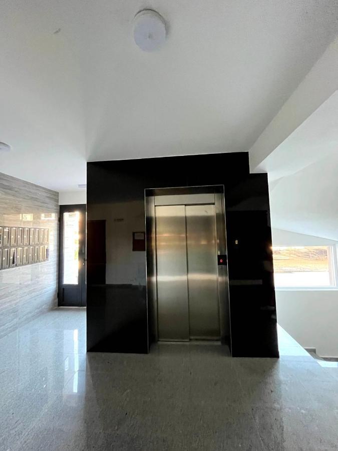 Darki Apartments 3 - Very Central Stay With Free Parking Ohrid Esterno foto