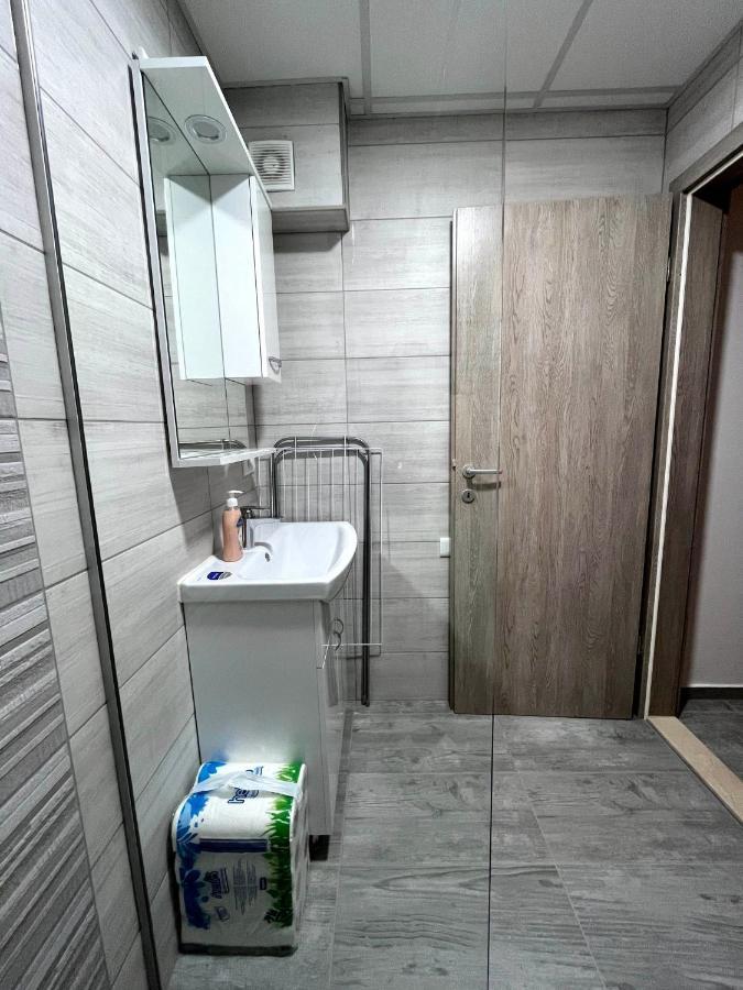 Darki Apartments 3 - Very Central Stay With Free Parking Ohrid Esterno foto