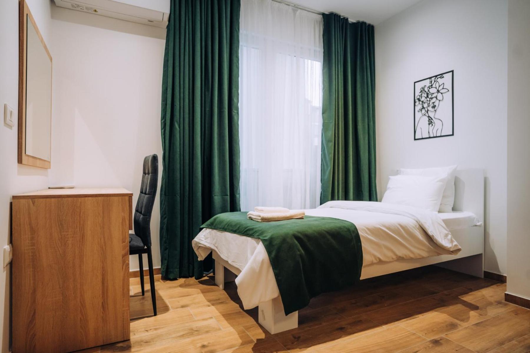 Darki Apartments 3 - Very Central Stay With Free Parking Ohrid Esterno foto
