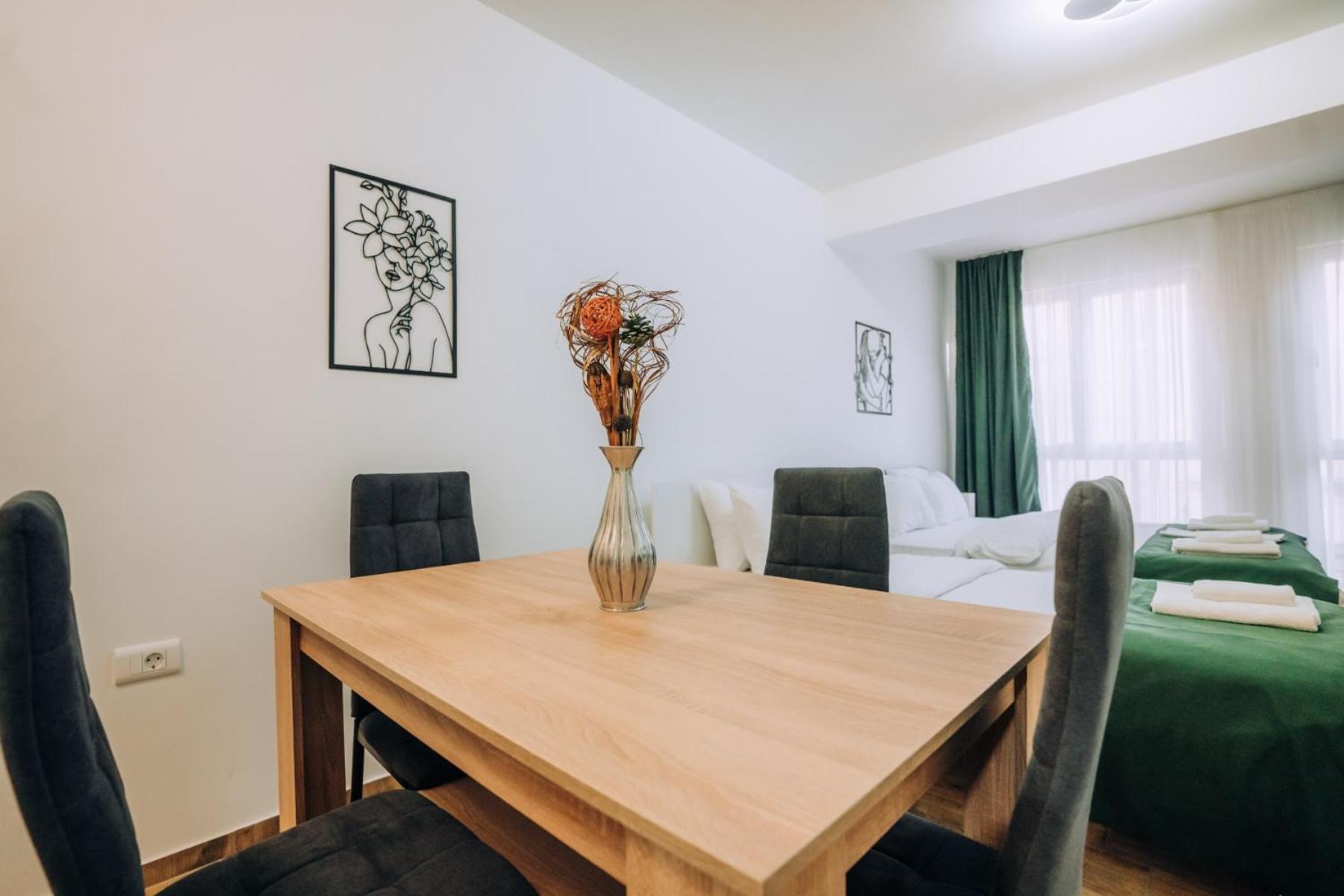 Darki Apartments 3 - Very Central Stay With Free Parking Ohrid Esterno foto